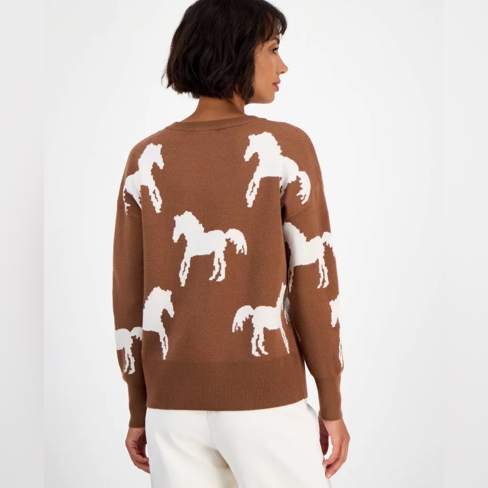 T Tahari Brown and White Horse Sweater - Picture 2 of 4